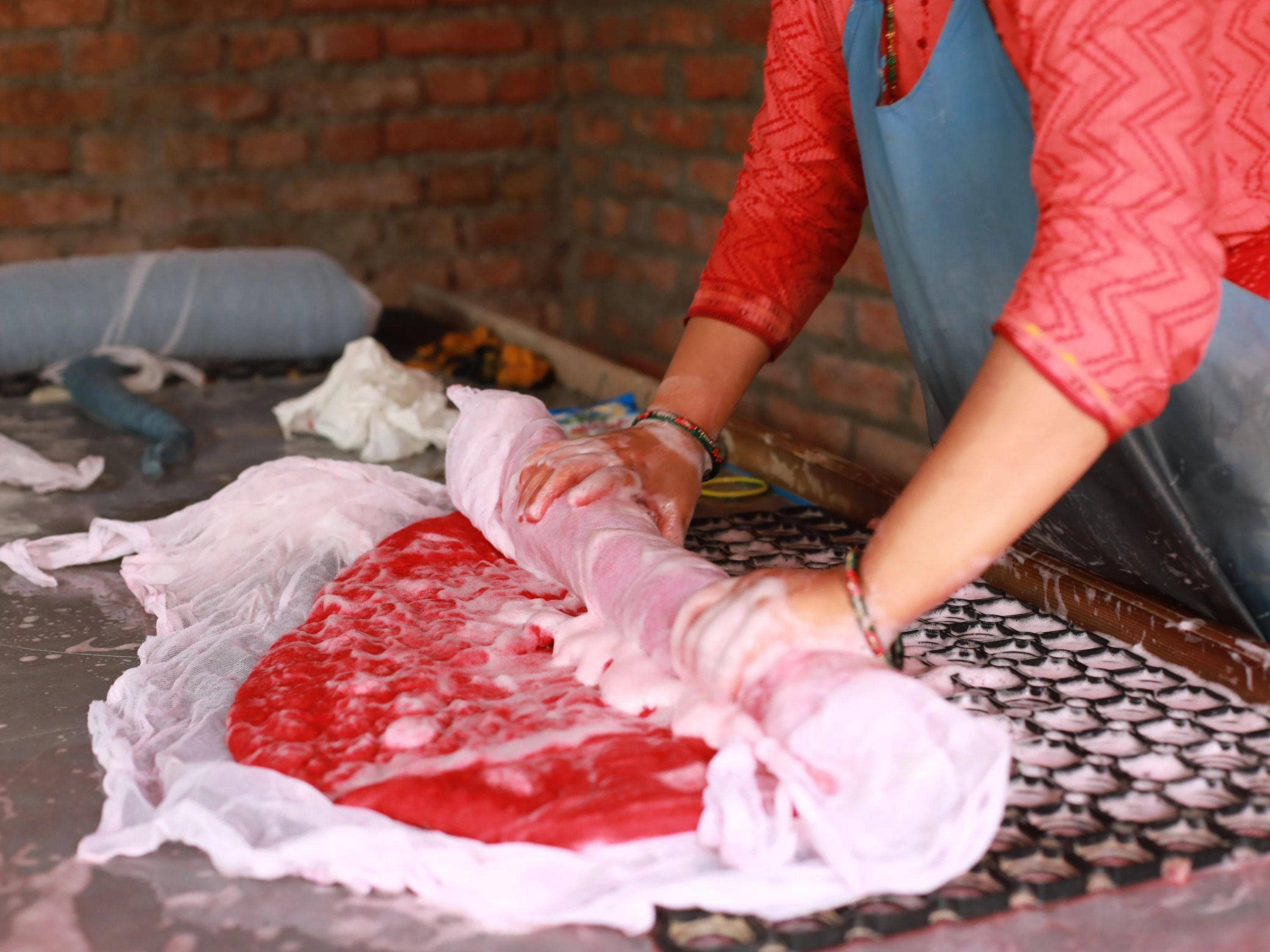 Woollyfelt – wholesale Husdjursgrotta - Katt och hund – Handgjord katthåla i ullfilt - Miljövänligt gömställe8