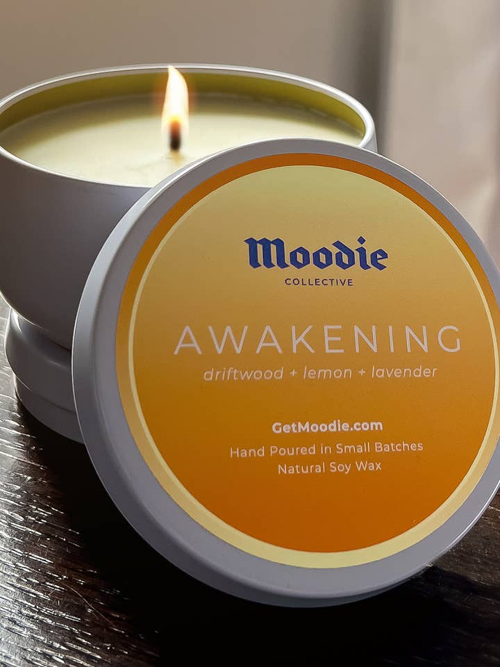 Awakening : bois flotté + citron+lavande pour la vente par Moodie Collective