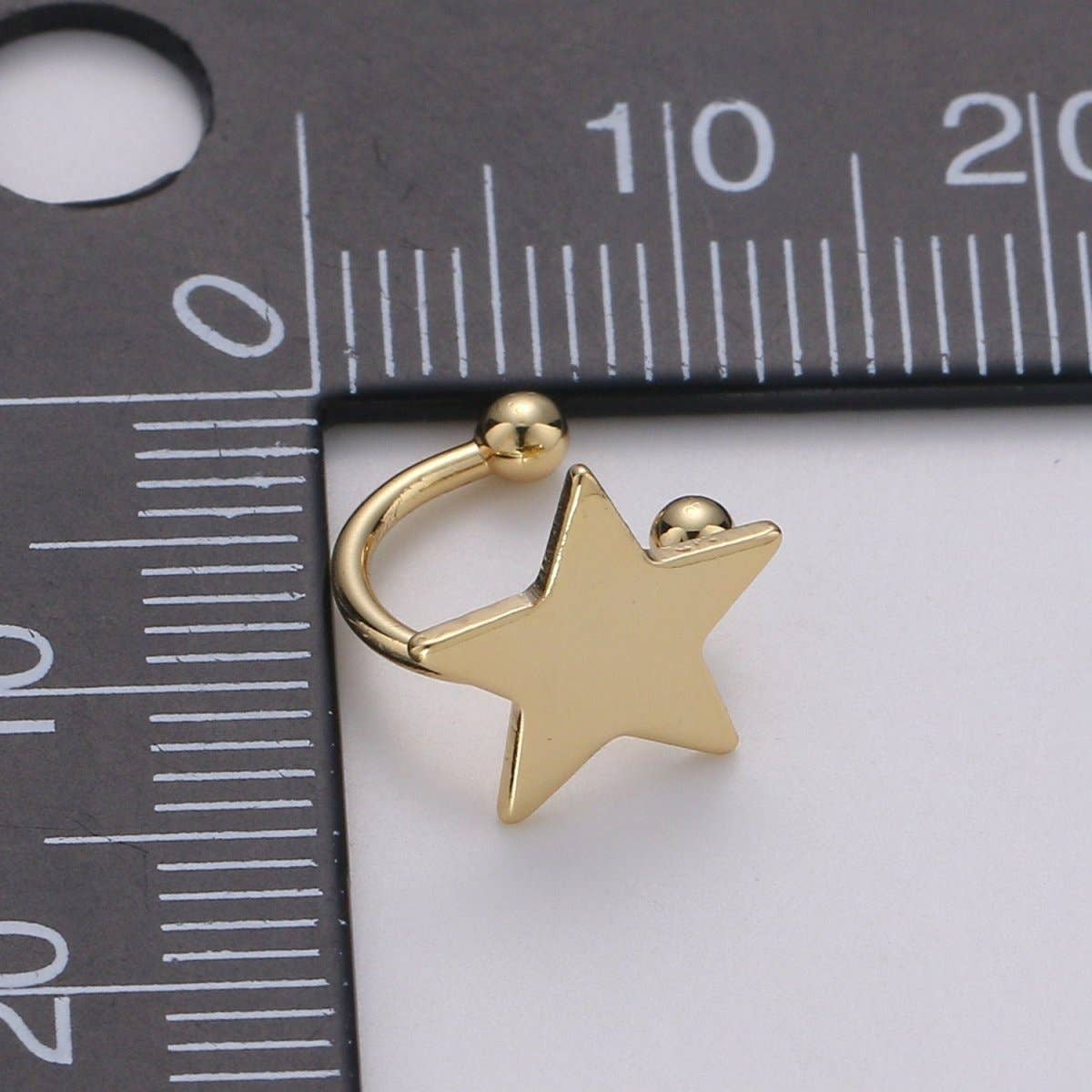 Aim Eternal - Wholesale Cuff/Wrap Earrings - 1x Gold Ear cuff, No piercing ear cuff, Fake piercing, Ear cuff, Helix no piercing hoop, Star ear cuff, Love earring, ear cuff, AI-1382