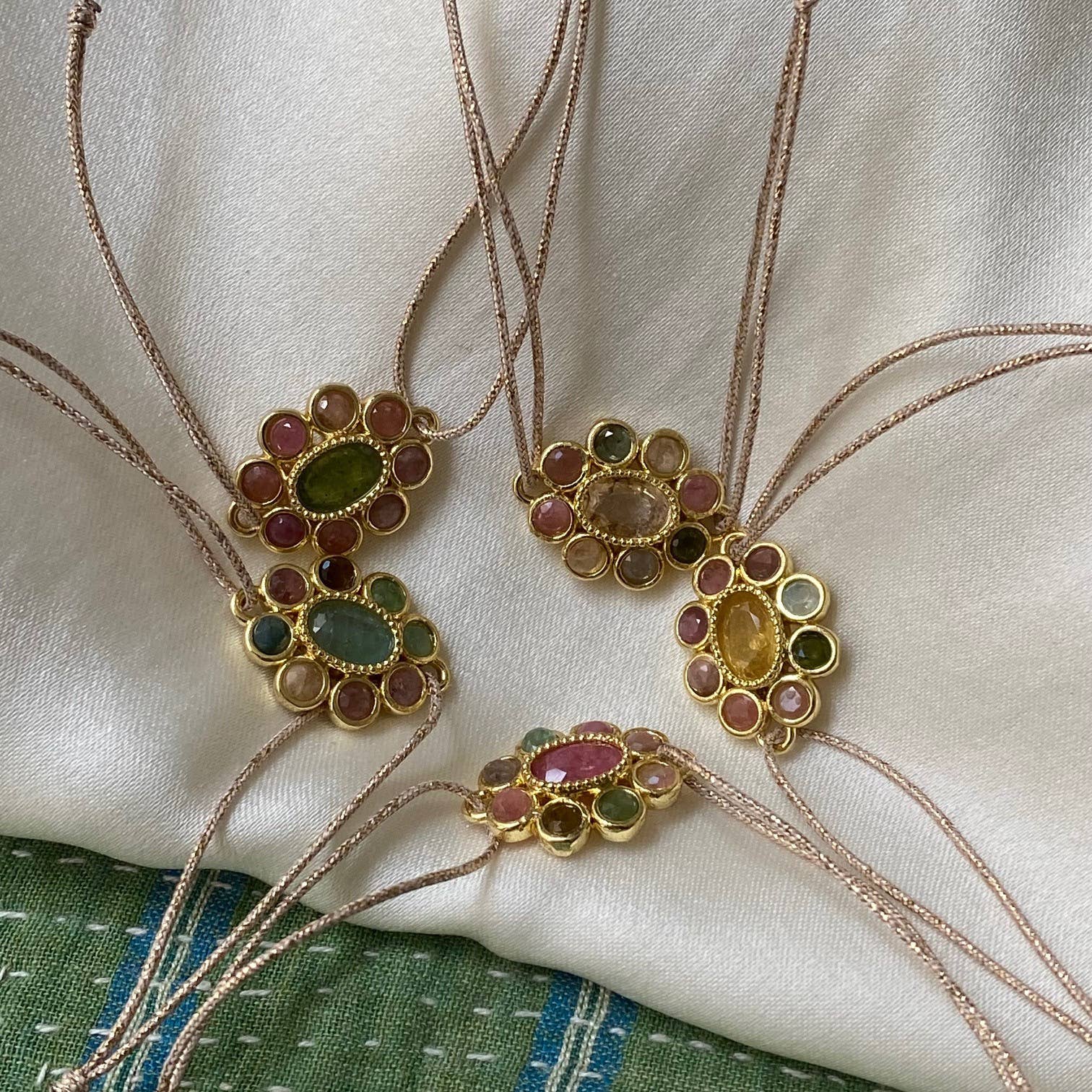 Sophie Deschamps Bijoux - Wholesale Charm/Dangle Bracelet - Multico tourmaline flower bracelet set - Volupté (BLU78)1