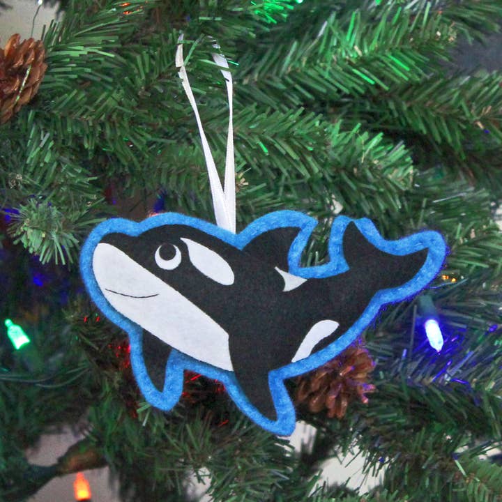 Manny the Orca Ornament for wholesale by Little World of Beasts