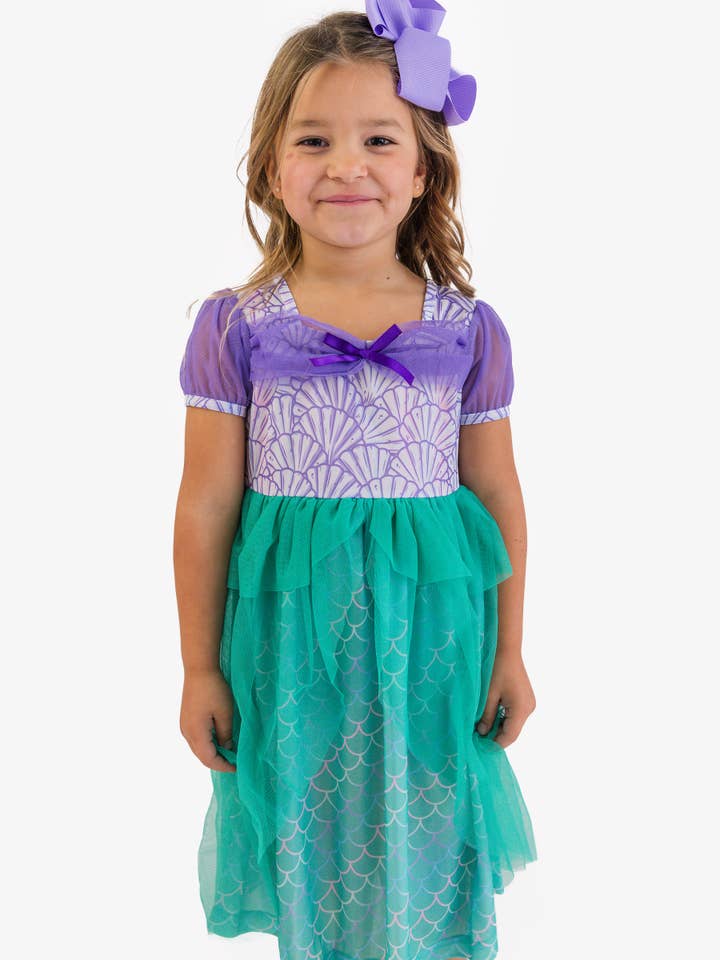 SoftSnooze™ Girls Magical Mermaid Puff Sleeve Dress-Up Nightgown
for wholesale by RuffleButts + RuggedButts