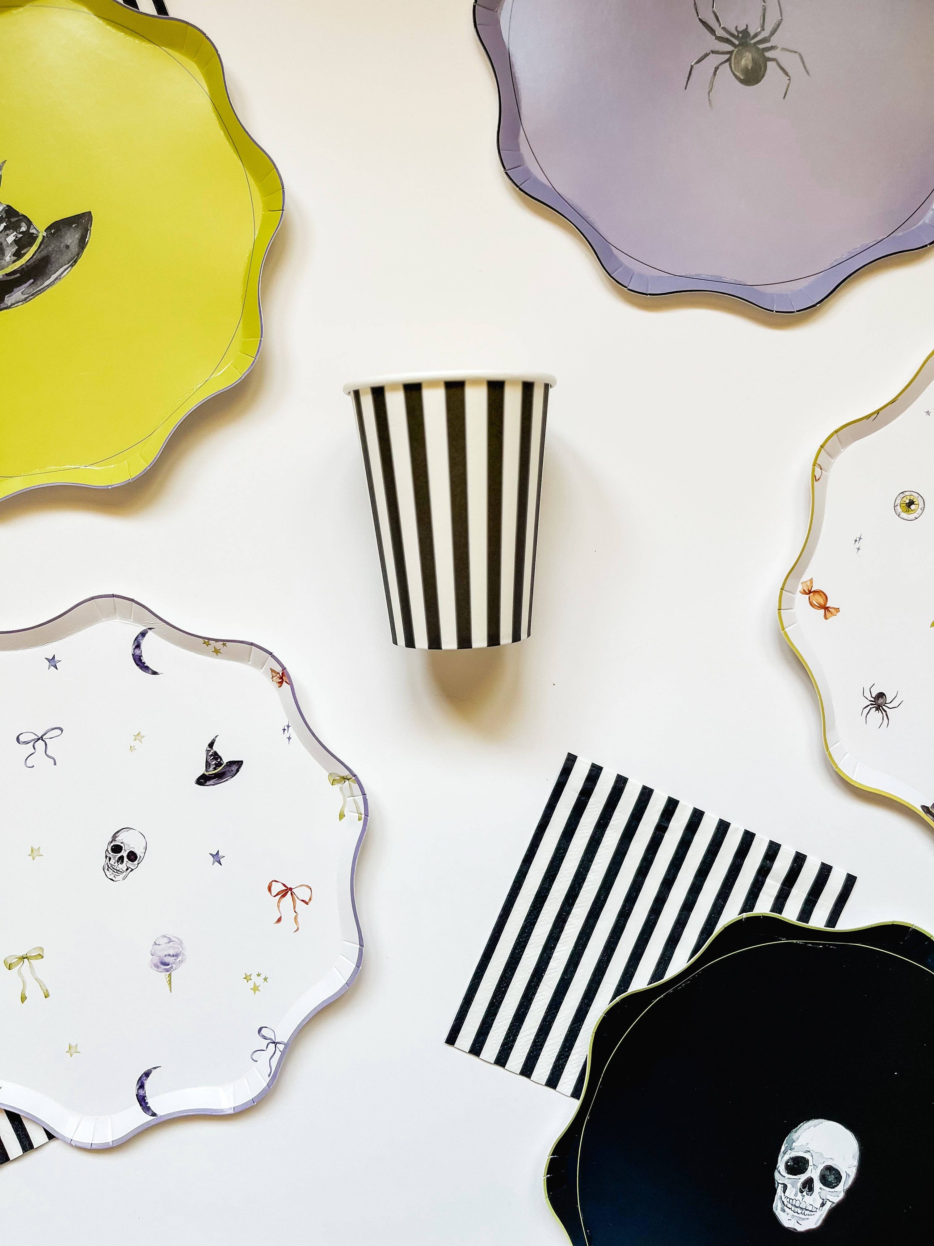 Josi James - Wholesale Disposable Cup - Black & White Striped Cup4