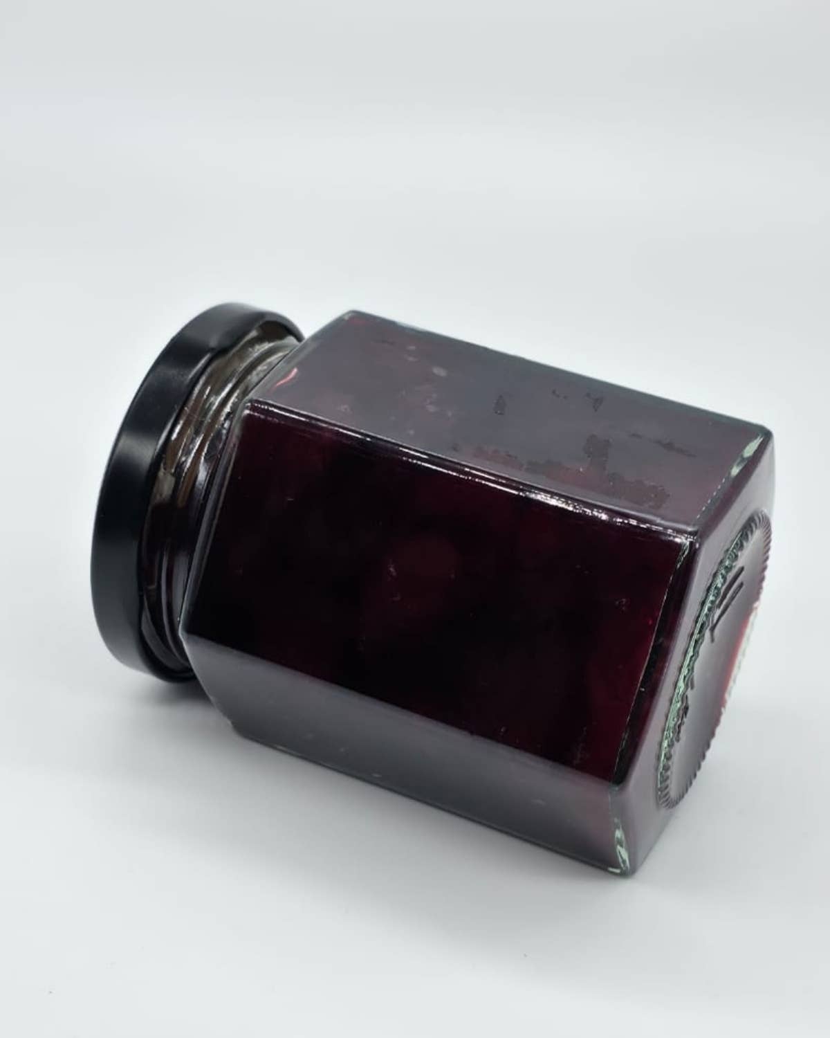 Juiced the Tip – wholesale Preserves – Cherry Bakewell Preserve - 200ml Jar3