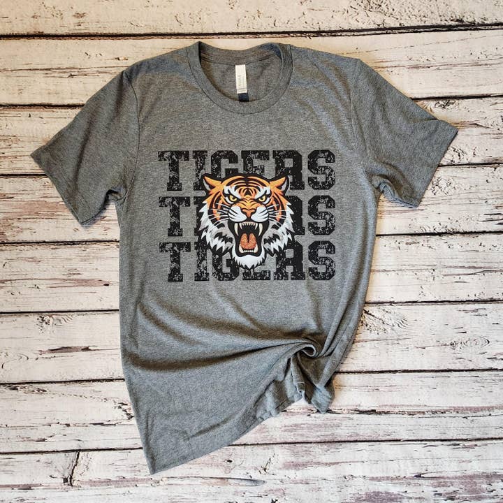 Camiseta de Espíritu Escolar de los Tigres para venta al por mayor de Shirts & Giggles