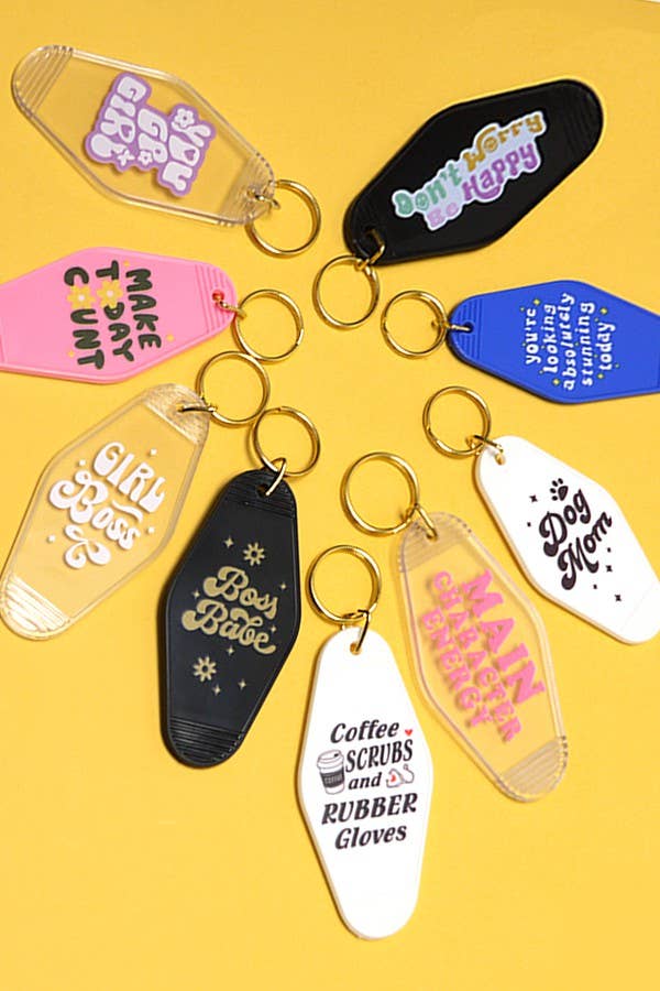 JOSSLYN by wall to wall - Wholesale Keychain - Women's - NOSTALGIC WORDS CLASSIC MOTEL KEY CHAINS | 40KC1075
