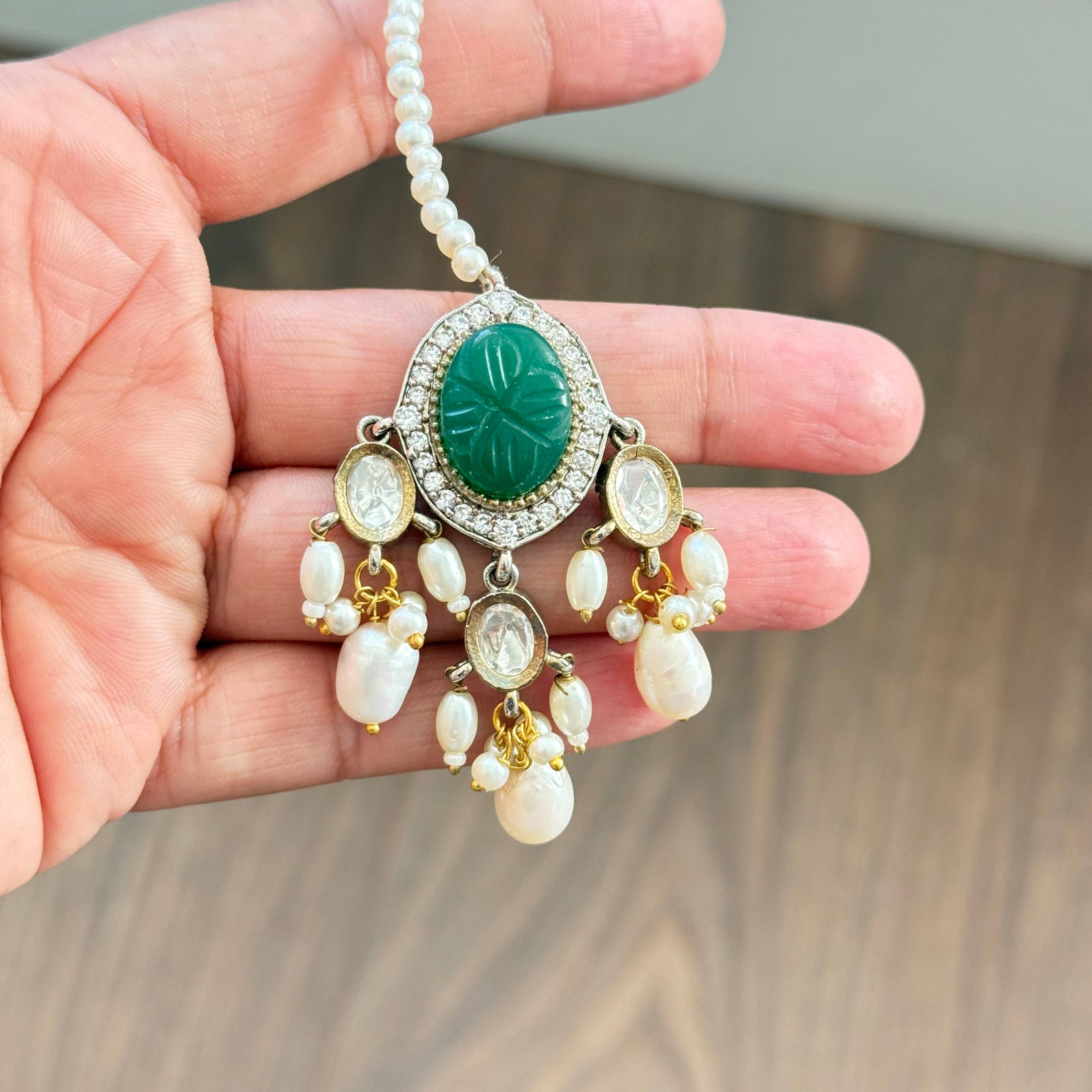 Vinnis Jewelry - Wholesale Jewelry Set - Zahra Emerald Drop Choker Set3