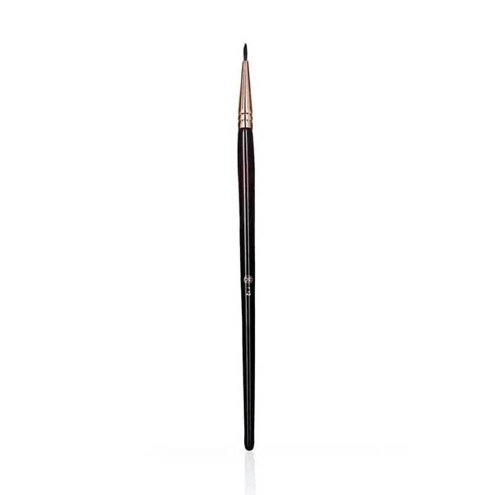 1.12 Fine Liner Definer Brush for wholesale by Makeup Weapons