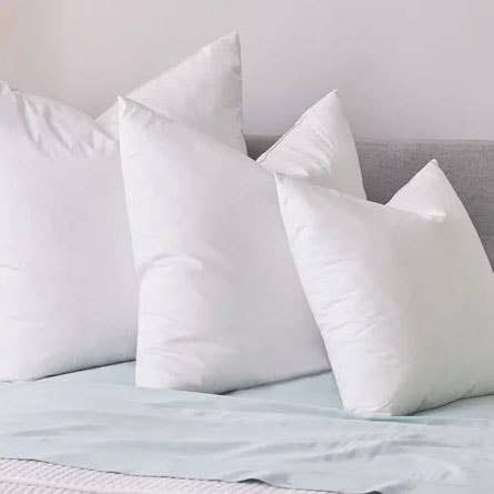 Saro Lifestyle - Wholesale Pillow Insert - Down Feather Pillow Insert4