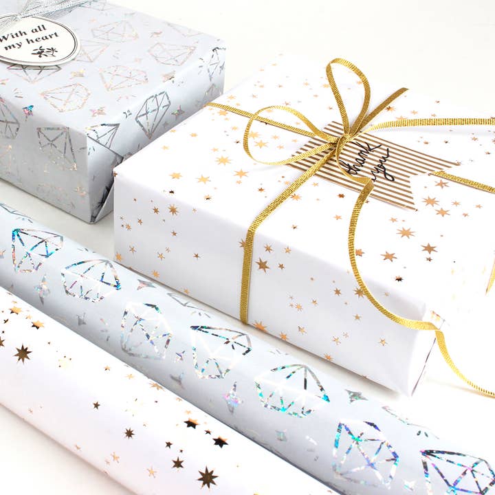 LA Ribbons Wholesale - Wholesale Wrapping Paper Roll - 30" x 10' Wrapping Paper | White/Silver Diamonds
1