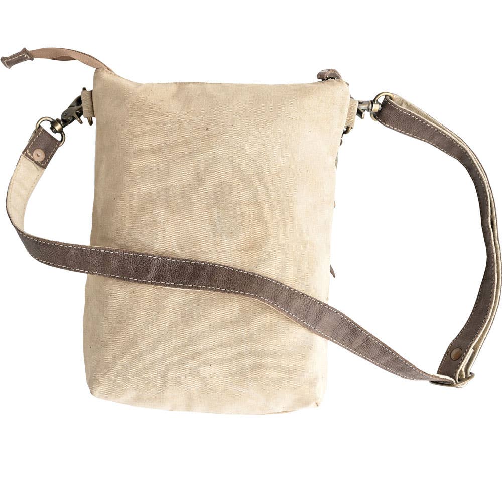 Benjamin International - Wholesale Crossbody Bag - Unisex - TREE OF LIFE CROSSBODY BAG1