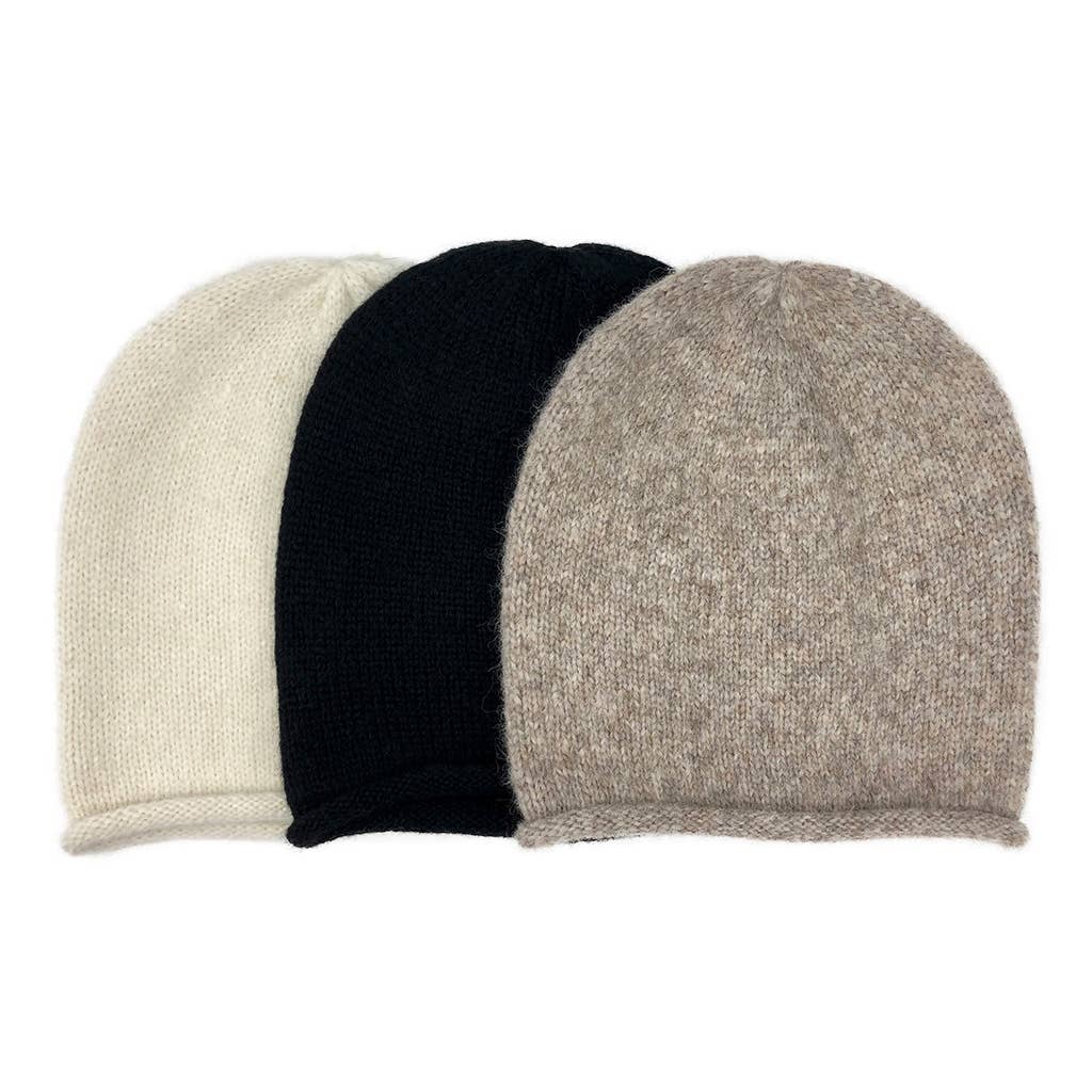 SLATE + SALT – wholesale Beanie – Women's – Beige Essential Knit Alpaca Beanie Hat4