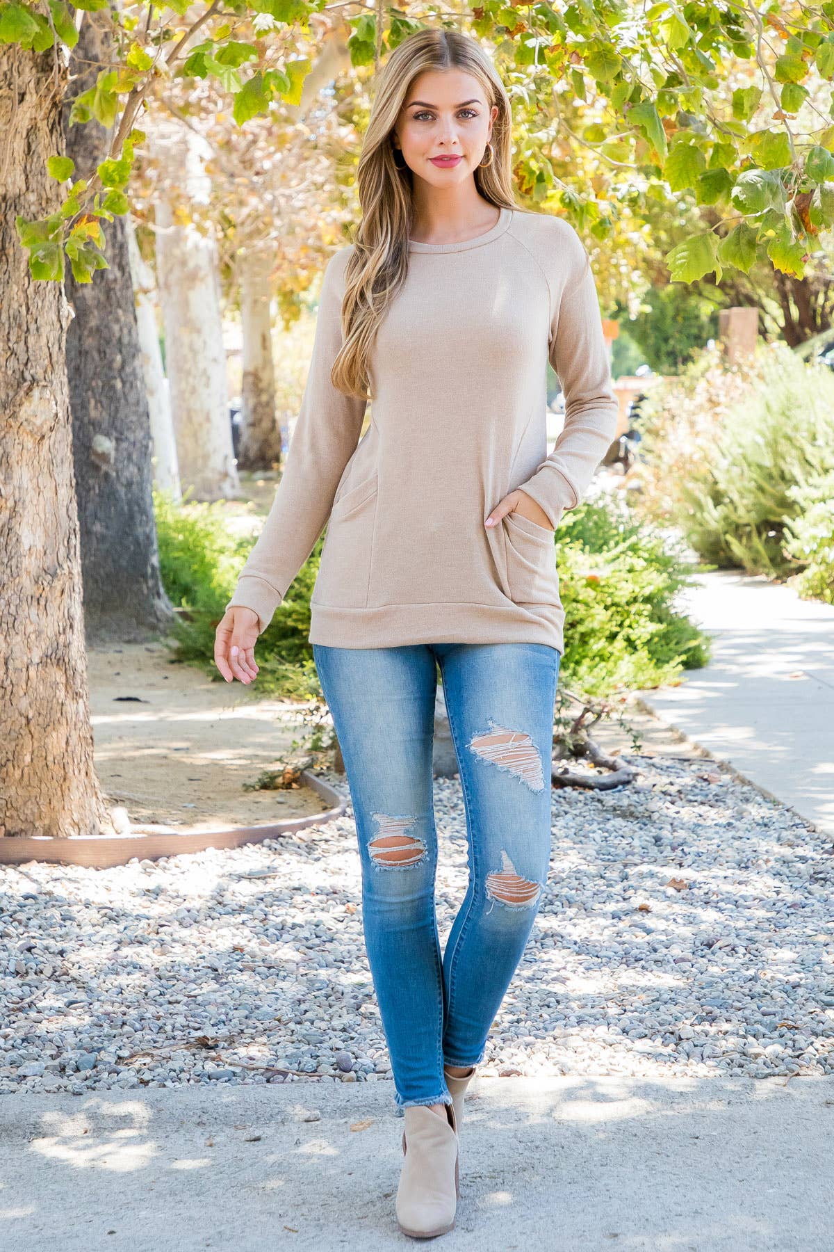 You & Me - Vente Haut en maille – femme - HAUT À MANCHES LONGUES EN TRICOT EN V YMT20078V30