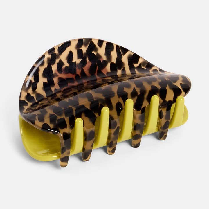 Juno Claw in Chaco for wholesale by CHUNKS