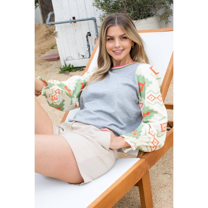 Oberteil mit gesmokten Bündchen und gemusterten Ärmeln für den Großhandel von THML