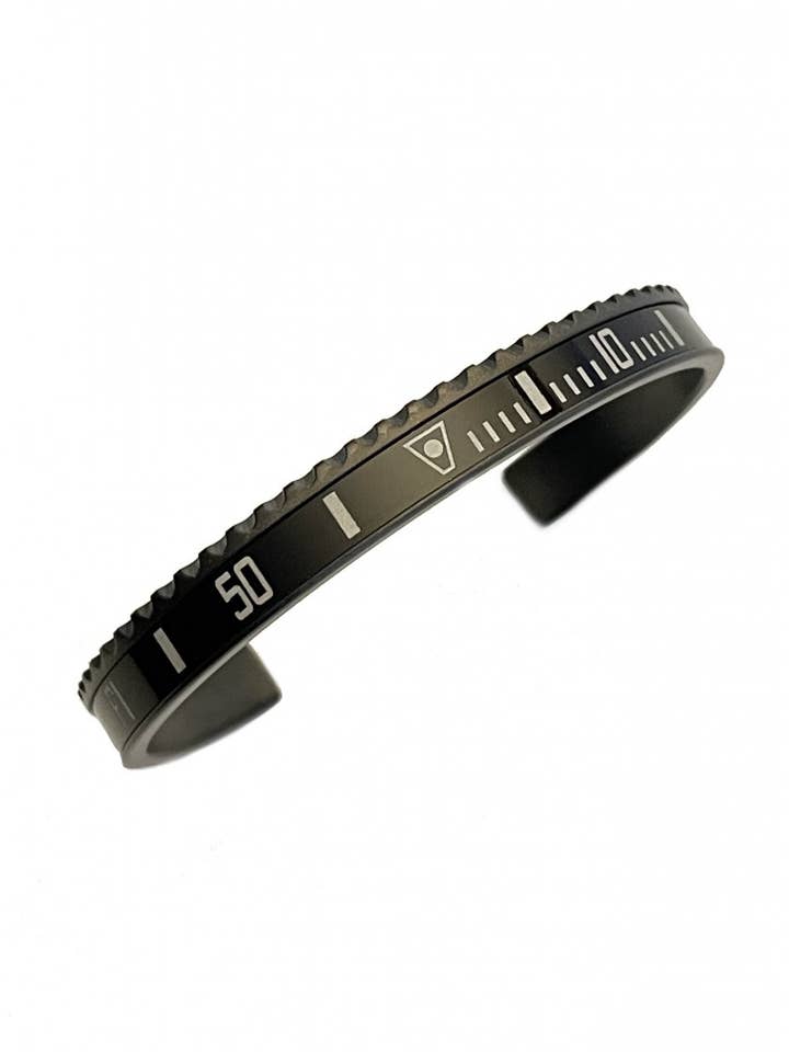 STEEL DLC CLASSIC BRACELET COLOR BLACK/LASERED NUMBERS for wholesale by Speedometer Official