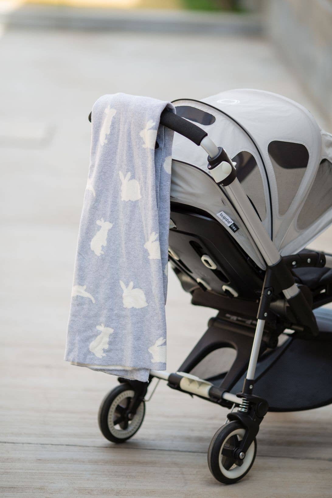 Darzzi - Venta al por mayor Manta de cama - Niños y bebés - Manta de bebé tejida con conejitos4