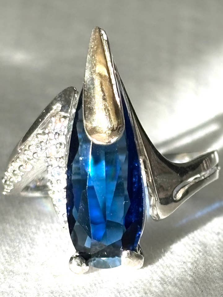 925 Sterling Silver Ring with 10K Gold Overlay, Vertical Blu for wholesale by QURI