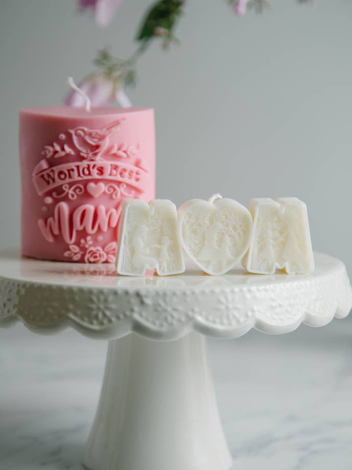 World's Best Mama | Mother's day Candle for wholesale by Ritual Spirit ltd