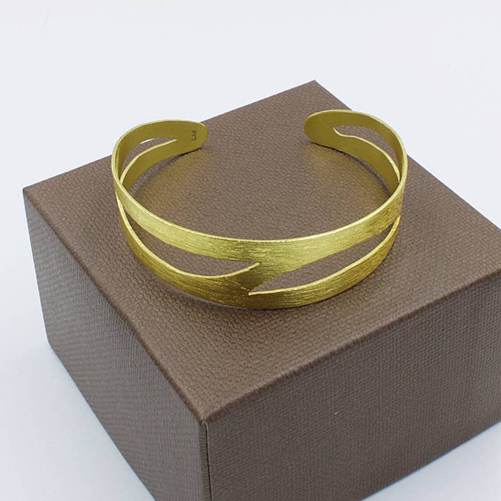 LA MAR - Wholesale Cuff Bracelet - AURA gold-plated bracelet - Design with character8