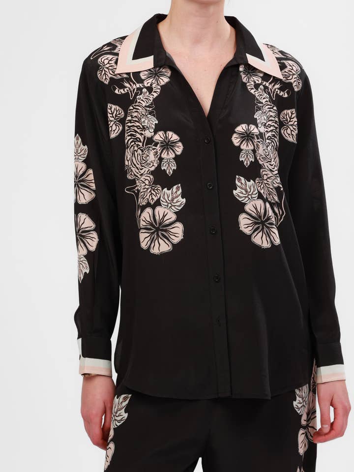 Seidenhemd Blüten Schwarz für den Großhandel von Las Sureñas