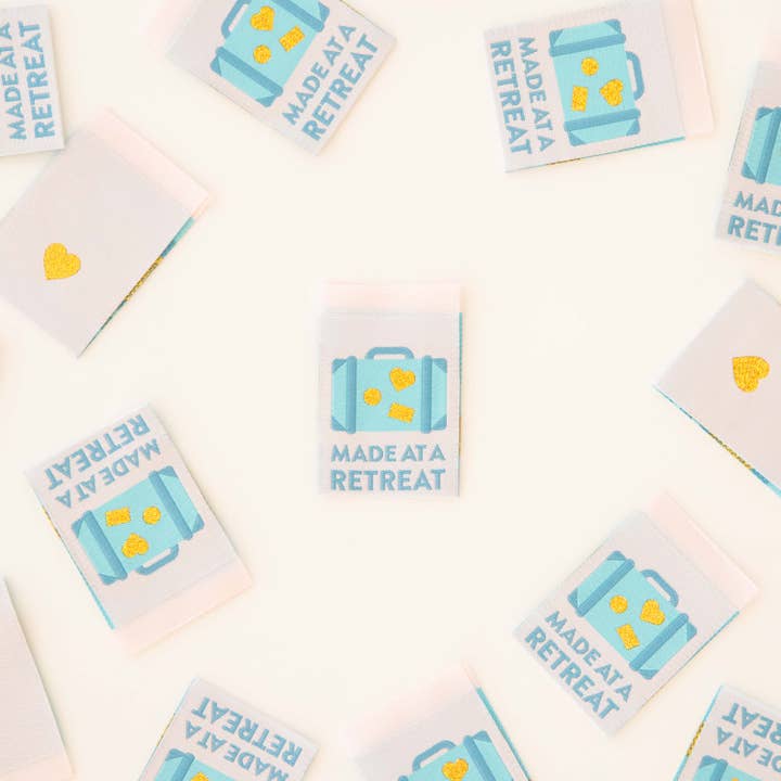 Sarah Hearts - Vendita all'ingrosso Attrezzature per lavoretti e fai da te - Made at a Retreat - Etichette tessute per abiti e trapunte da cucire1