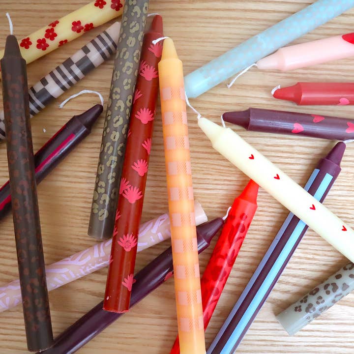 Palette Amsterdam - Wholesale Tapered Candle/Candlestick - Christmas Design Dinner candles - Set of 4 - Lush Velvet5