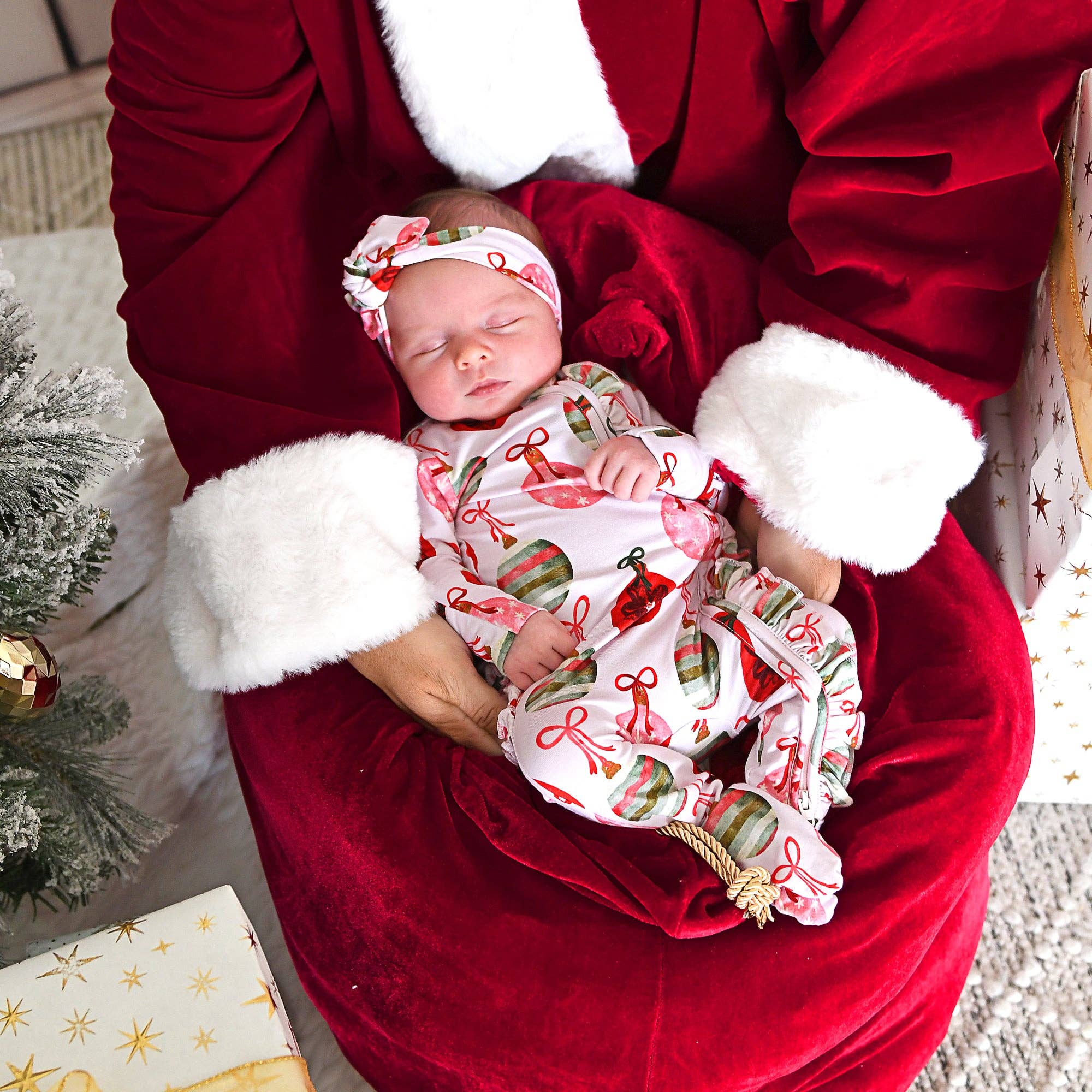 Gigi and Max - Wholesale Jumpsuit - Baby - Kit Ornaments RUFFLE ZIP xmas bamboo baby one piece outfit7