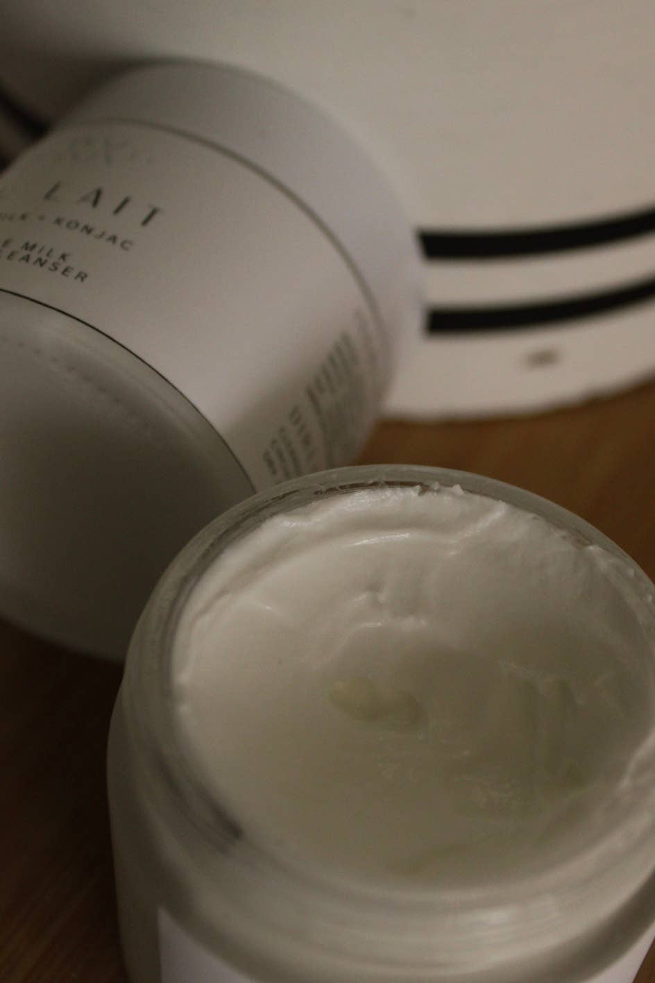 revival rx - Wholesale Facial Cleanser - AU LAIT: creamy milk facial cleanser2