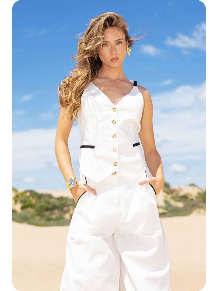 Strut & Bolt - Wholesale Suit Vest - Women's - Button Down Linen Vest With Contrast Piping Detail