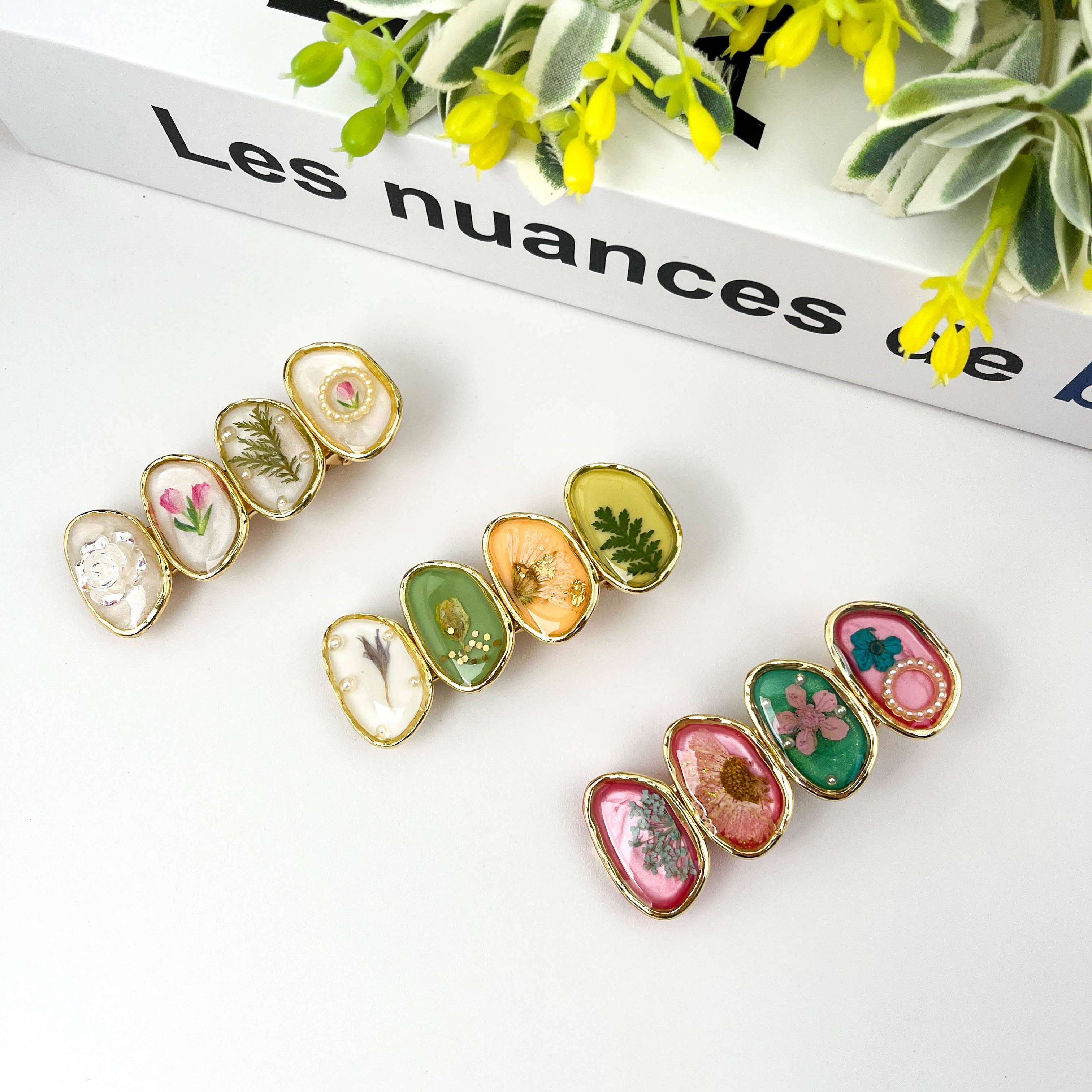 TheDivaSoap - Wholesale Hair Clip - Women's - Retro Flower Duckbill Clip, High Quality Hair Clip9