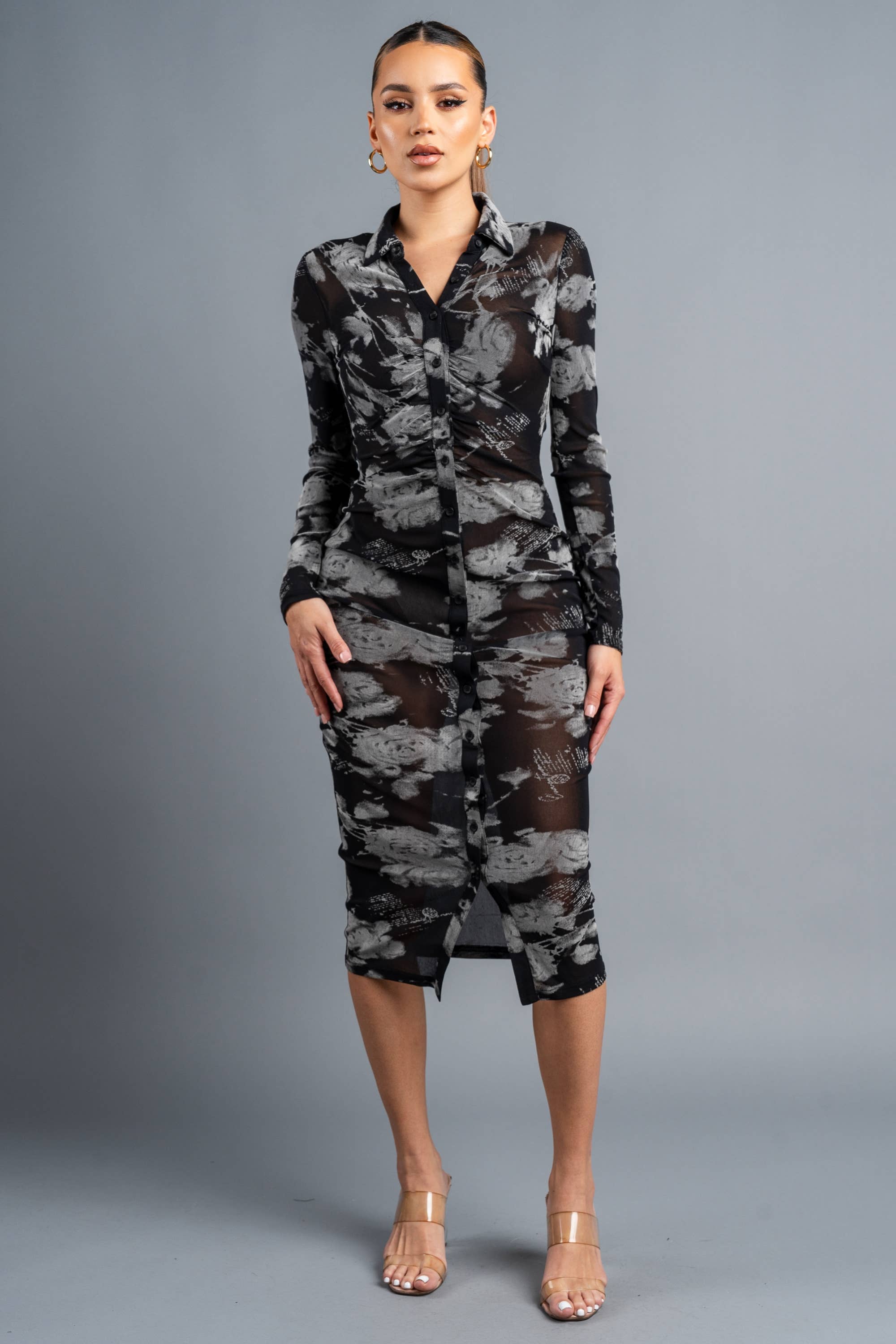 SCHWARZ PD77637EST-W_CHIC FLORALES FLOCKING-MESH-MIDI-KLEID MIT KNOPFLEISTE für den Großhandel auf Faire3