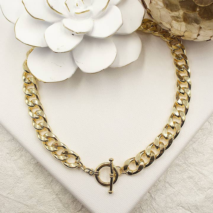 Medium Chain With Toggle Clasp Necklace for wholesale by Cherie by Cherie