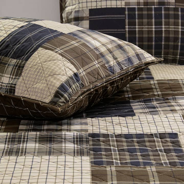 Olliix - Wholesale Bedding Set - 3 Piece Reversible Patchwork Printed Quilt Set, Black/Brown12