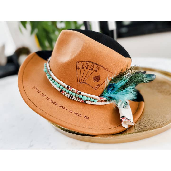 Wild Indigo - Vendita all'ingrosso Fedora - Donna - Carta da gioco Burnt Hat | Deck of Cards | Western | Country