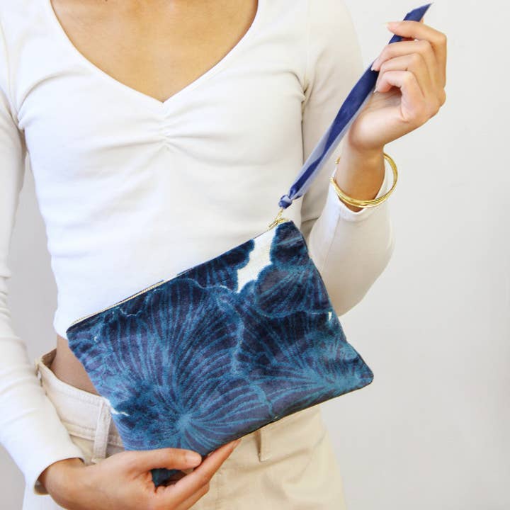 Ash & Rose - Vendita all'ingrosso Braccialetti - Portafoglio da polso Blossoms in velluto9