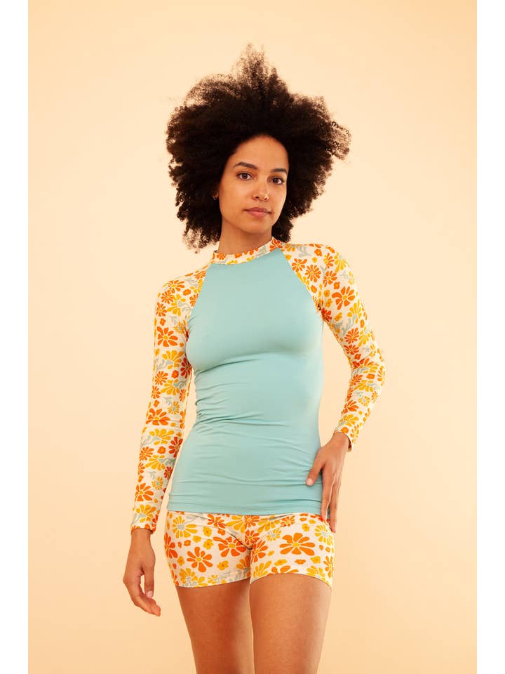 Adalù srl - Wholesale Rashguard - Women’s - Frida Rashguard – Lycra Surf Shirt2