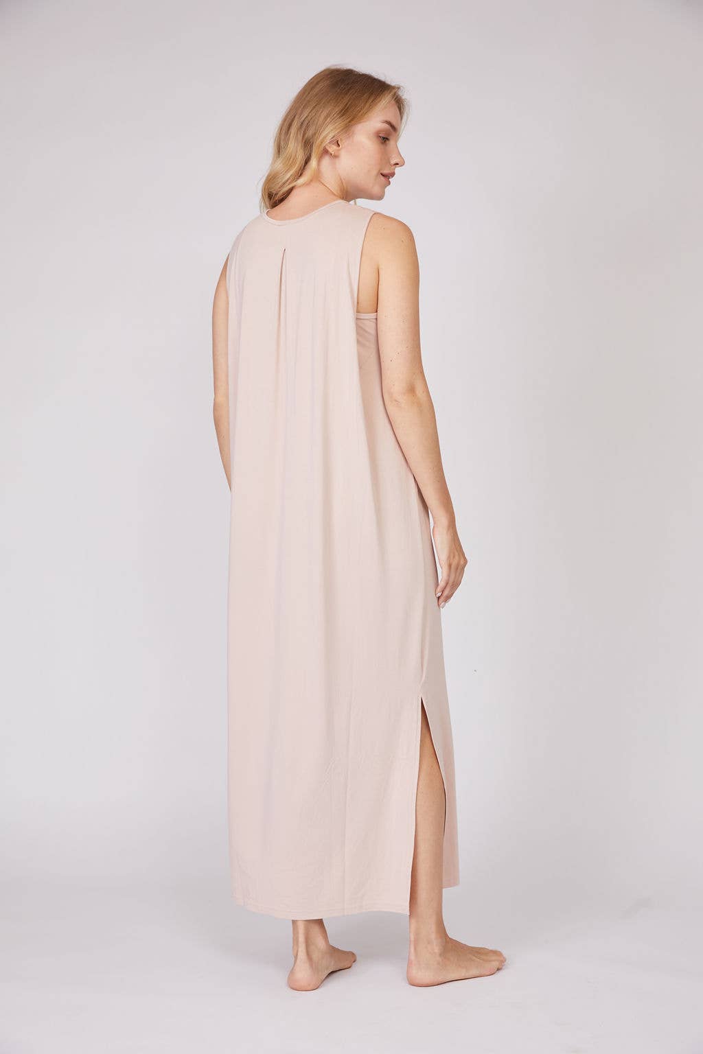 Pure Fiber - Wholesale Dress - Women's - Bamboo Sleeveless Dress – Fluid, Silky Soft Drape7