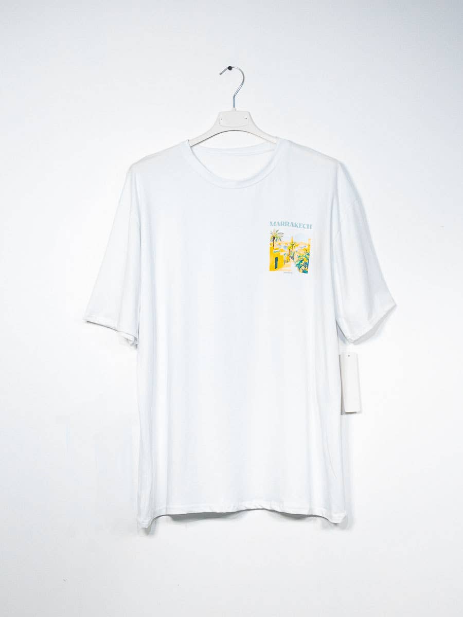 IDEAL OUTFIT – Engroshandel T-shirt med print - Unisex – Oversized unisex T-shirt med Marrakech-tryk REF: YTS1151