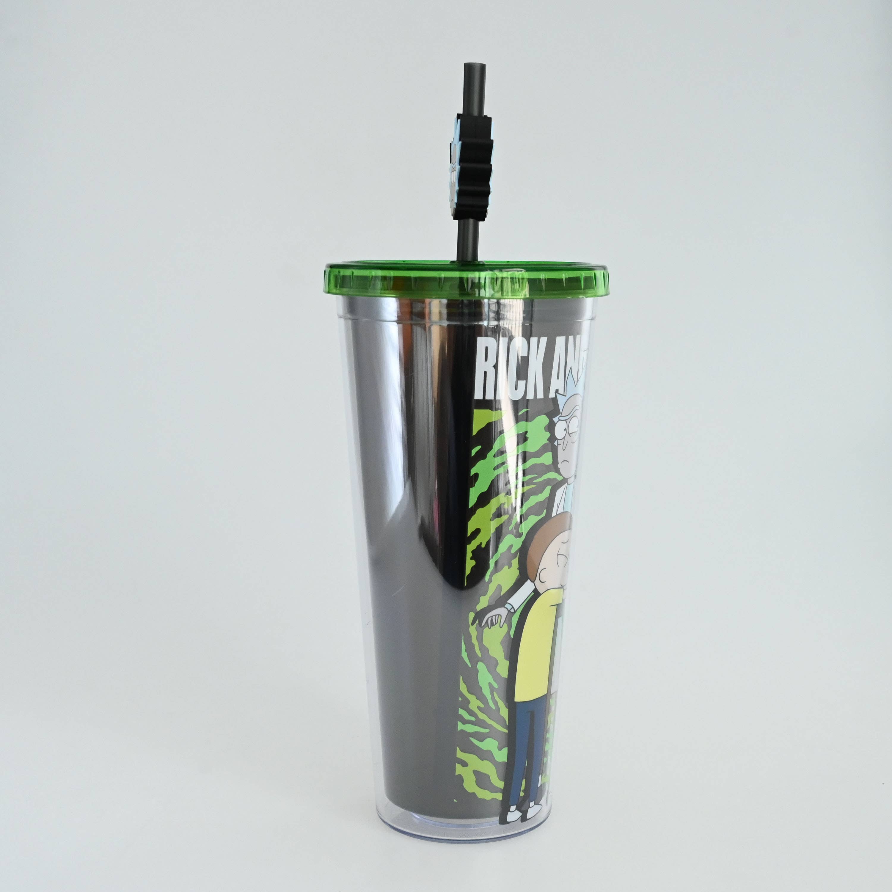 Silver Buffalo - Wholesale Drinking Glass/Cup - Rick & Morty Morty Hugging Rick 24oz Plastic Cold Cup w/ Lid4