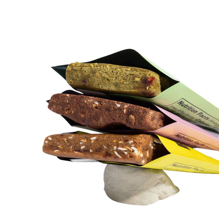 pwrfuel - Wholesale Snack Bar - endurance box (12 packs) - matcha peanut butter energy bite1