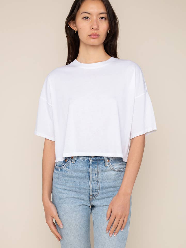 NLT - Wholesale T-shirt – women's - Ari Top - Plus Size