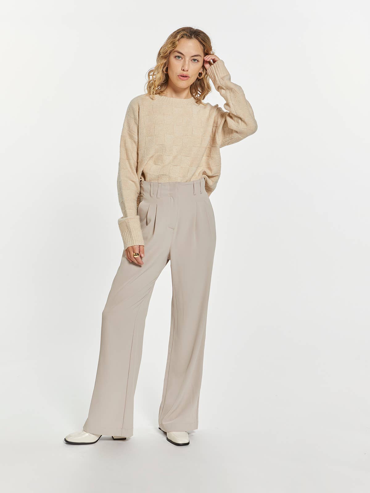 Weekend Los Angeles – wholesale Pants – Women's – Tailored Boot Cut Pant - JULIE TROUSER7