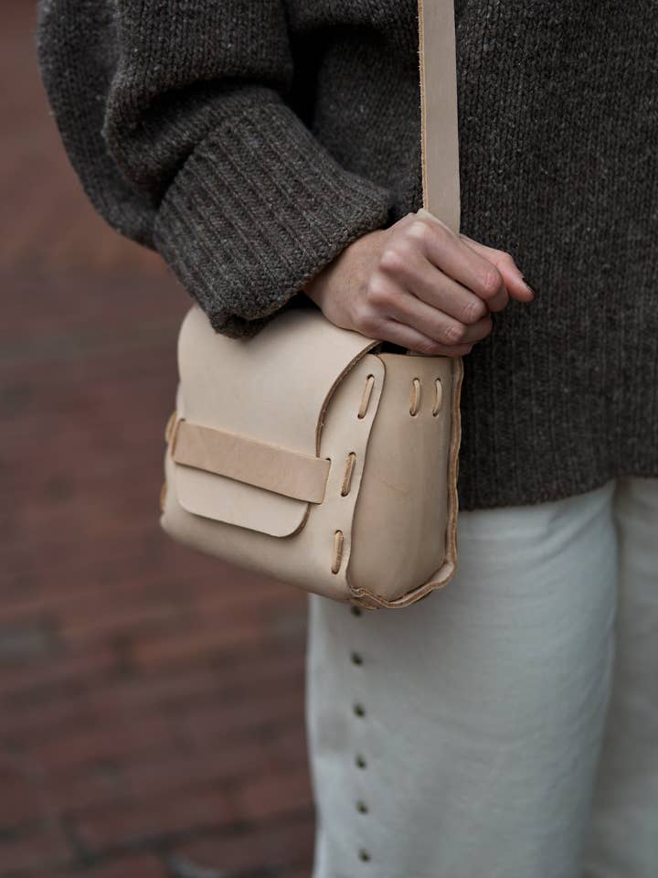 Leather Saddle Bag in Natural for wholesale by FORESTBOUND