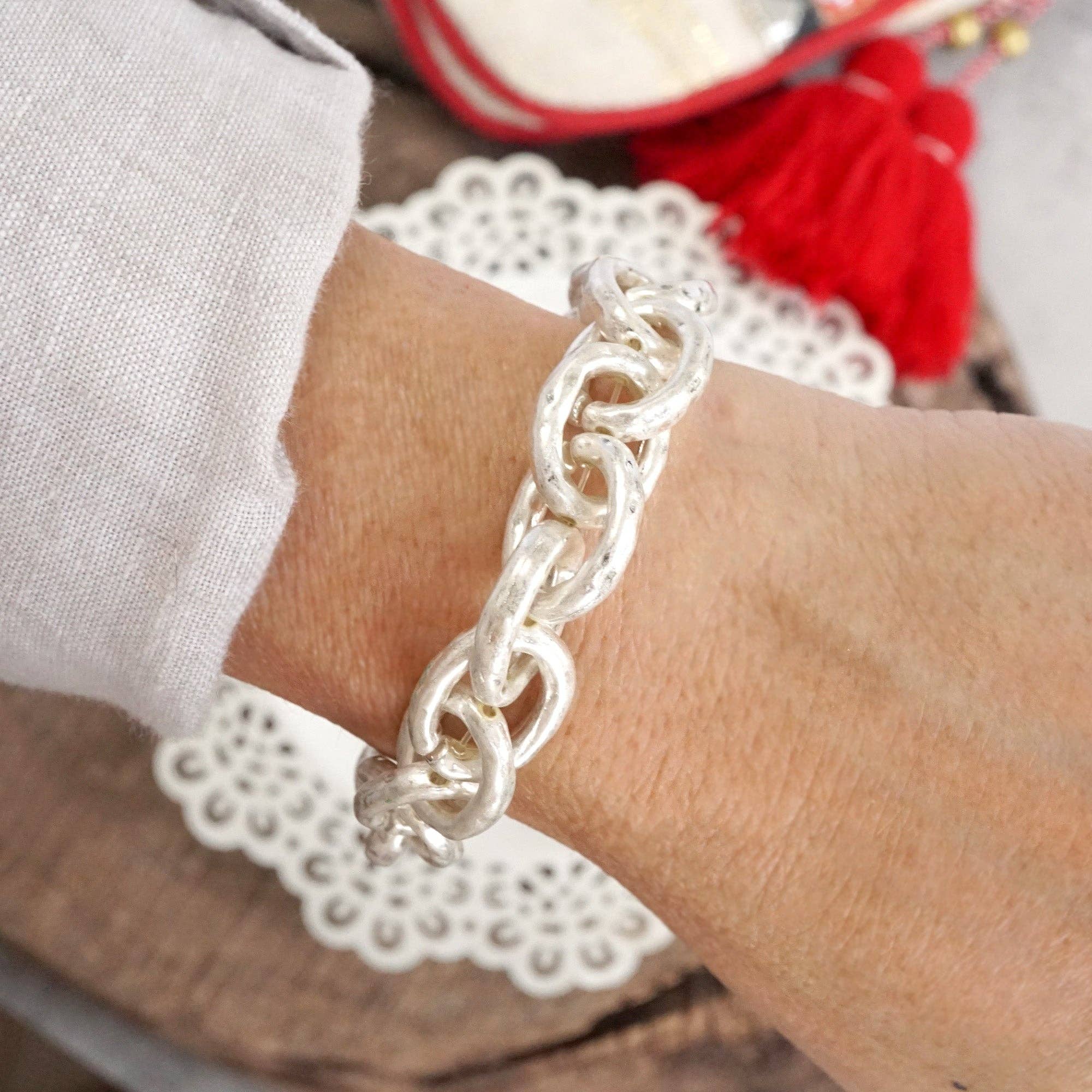 PennyLine inc - Wholesale Link & Chain Bracelet - Chunky Chain Bracelet in Worn Silver2