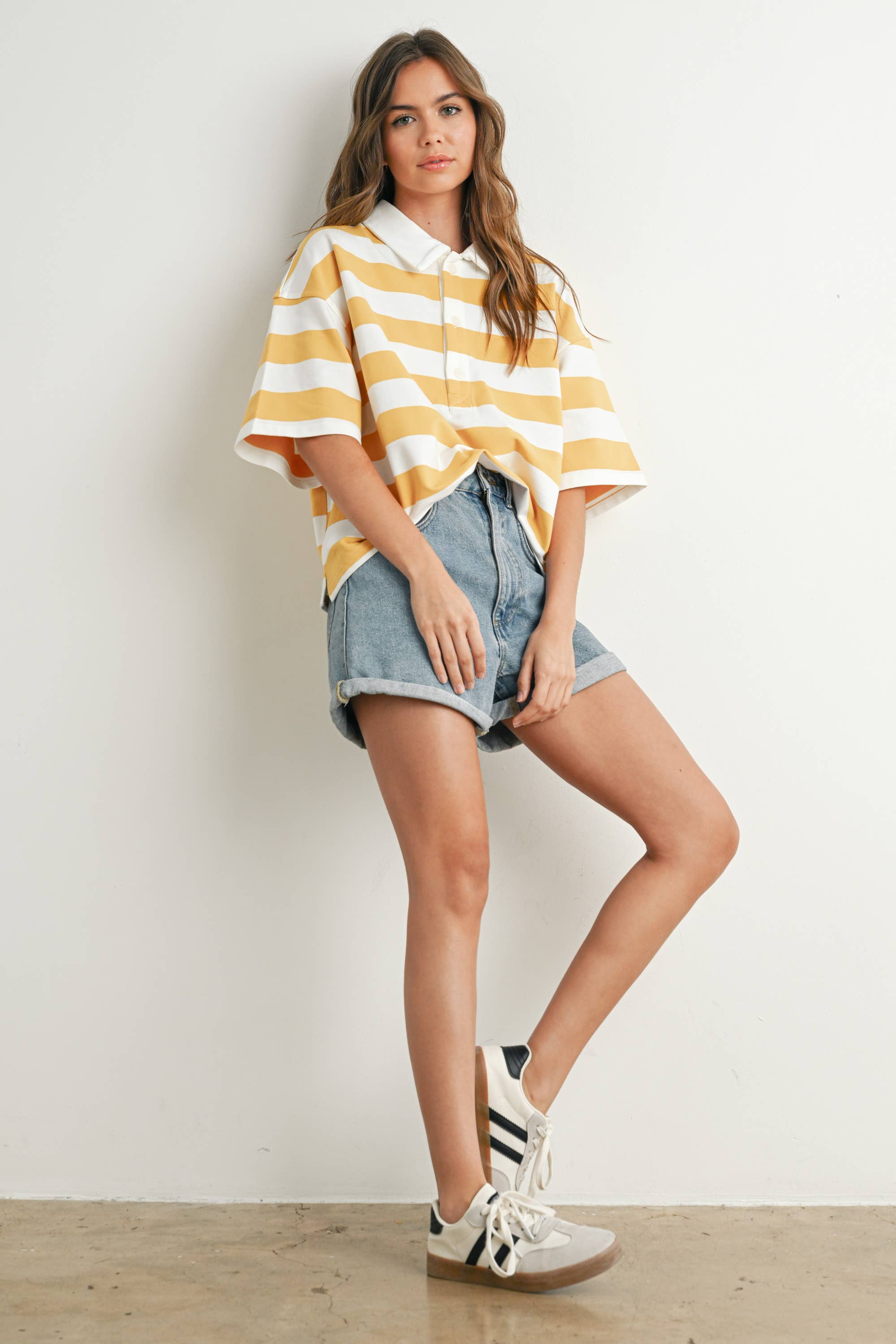BUTTERMELON - Wholesale Polo - Women's - Striped Oversized Polo Shirt - BMT771027