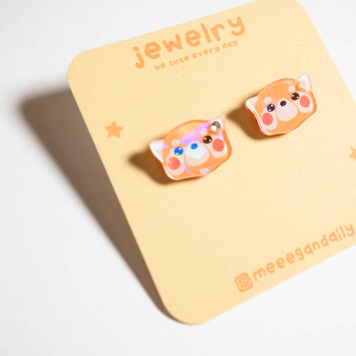 Boucles d'oreilles Red Panda Boi pour la vente par Notmehmehstudio