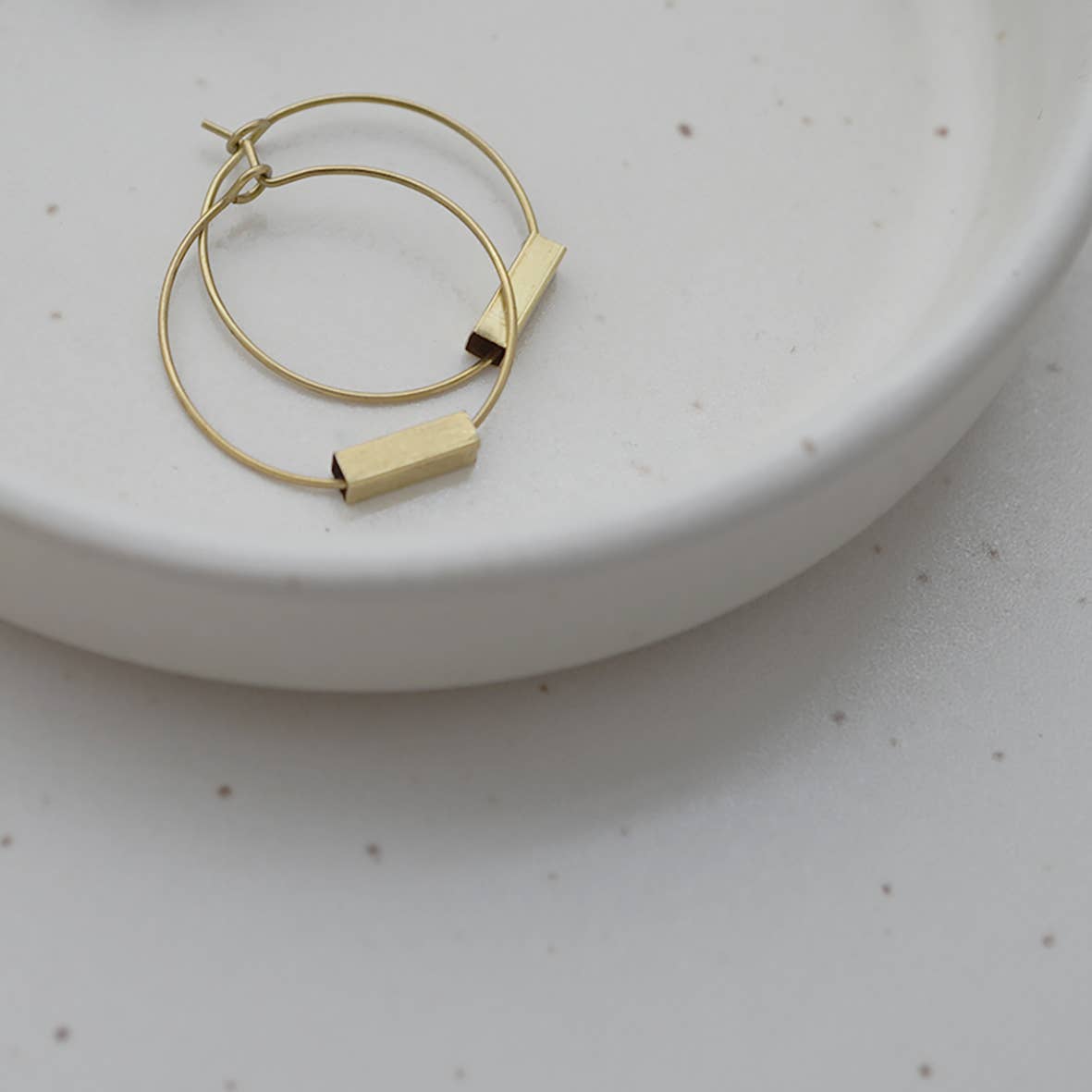 Fräulein Tapir - Wholesale Hoop Earrings - MO Creoles