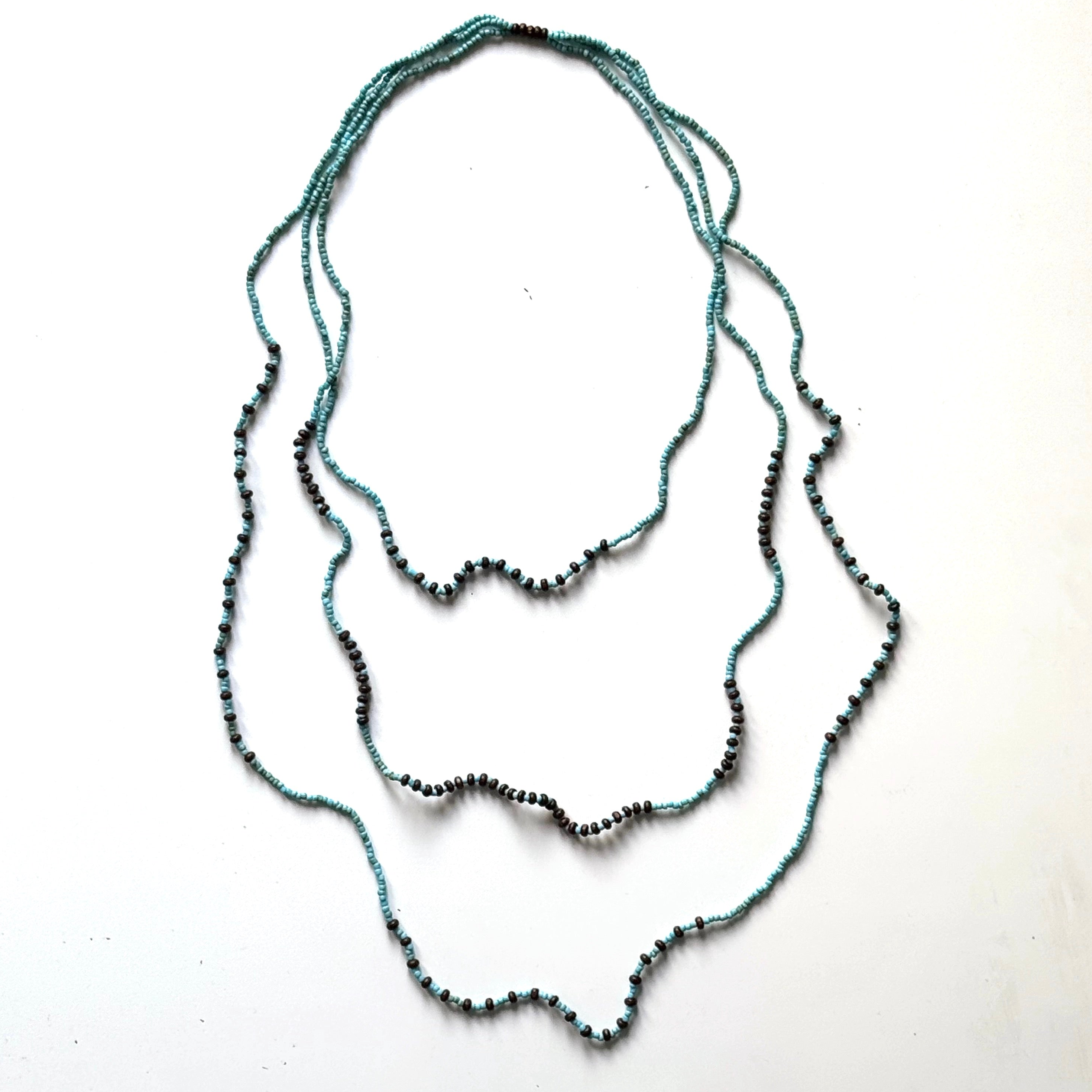 Suzie Blue Canada - Vente Collier de perles - Collier de perles triple brin0