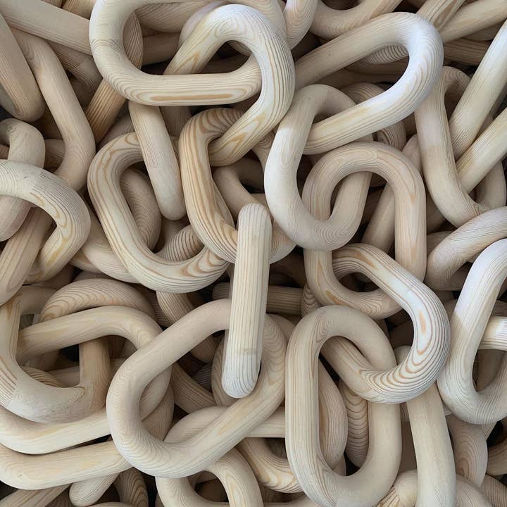 Delmar Decor – Engroshandel Bordpynt – Håndskåret træ kæde3